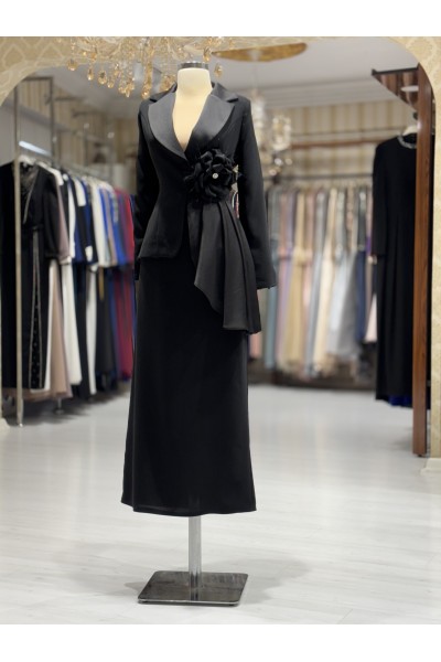 Zuhal Sagsöz Etek Ceket Krep Takım  