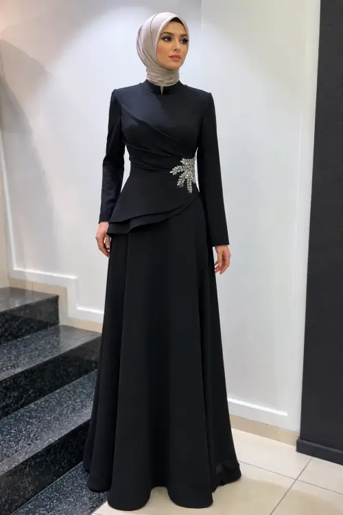 Zuhal Sagsöz Beli İnci Detay Elbise Siyah