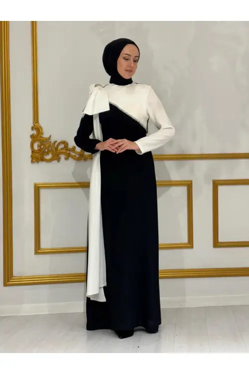 Zuhal Sagsöz Omuzu Şal Elbise 