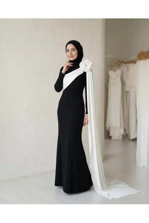 Zuhal Sagsöz Omuzu Gül  Elbise Siyah